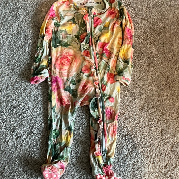 3-6 Month Bamboo Onesie Lot - Picture 7 of 9